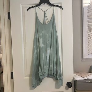 Bishop + young dress